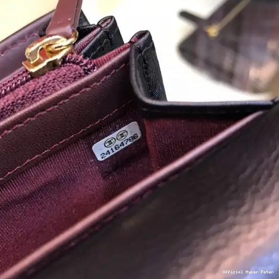 Hyper Peter CHANEL WALLET 0629